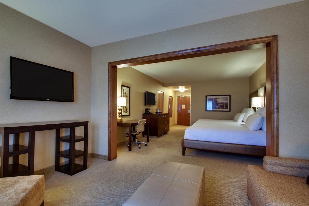 The Inn At Charles Town / Hollywood Casino Exteriér fotografie
