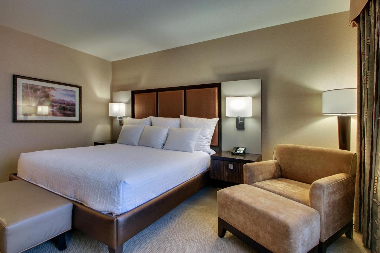 The Inn At Charles Town / Hollywood Casino Exteriér fotografie